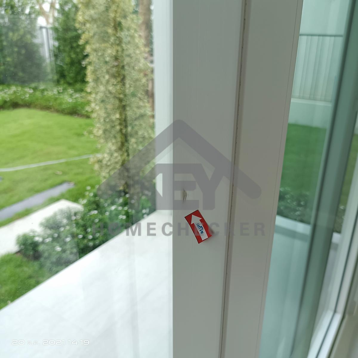 งานห้องโถง ห้องนั่งเล่น