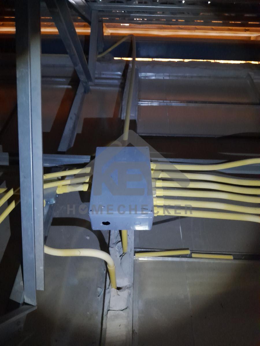 งานตรวจสอบหลังคา