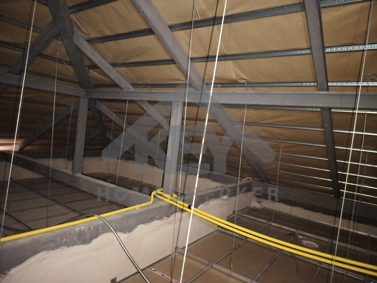 งานตรวจสอบหลังคา