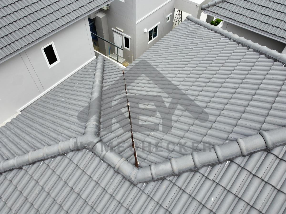 งานตรวจสอบหลังคา