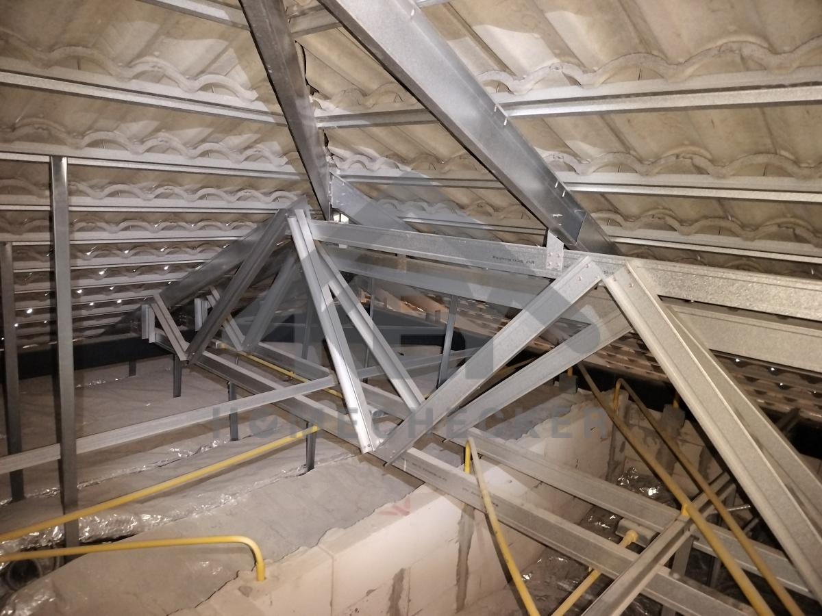 งานตรวจสอบหลังคา