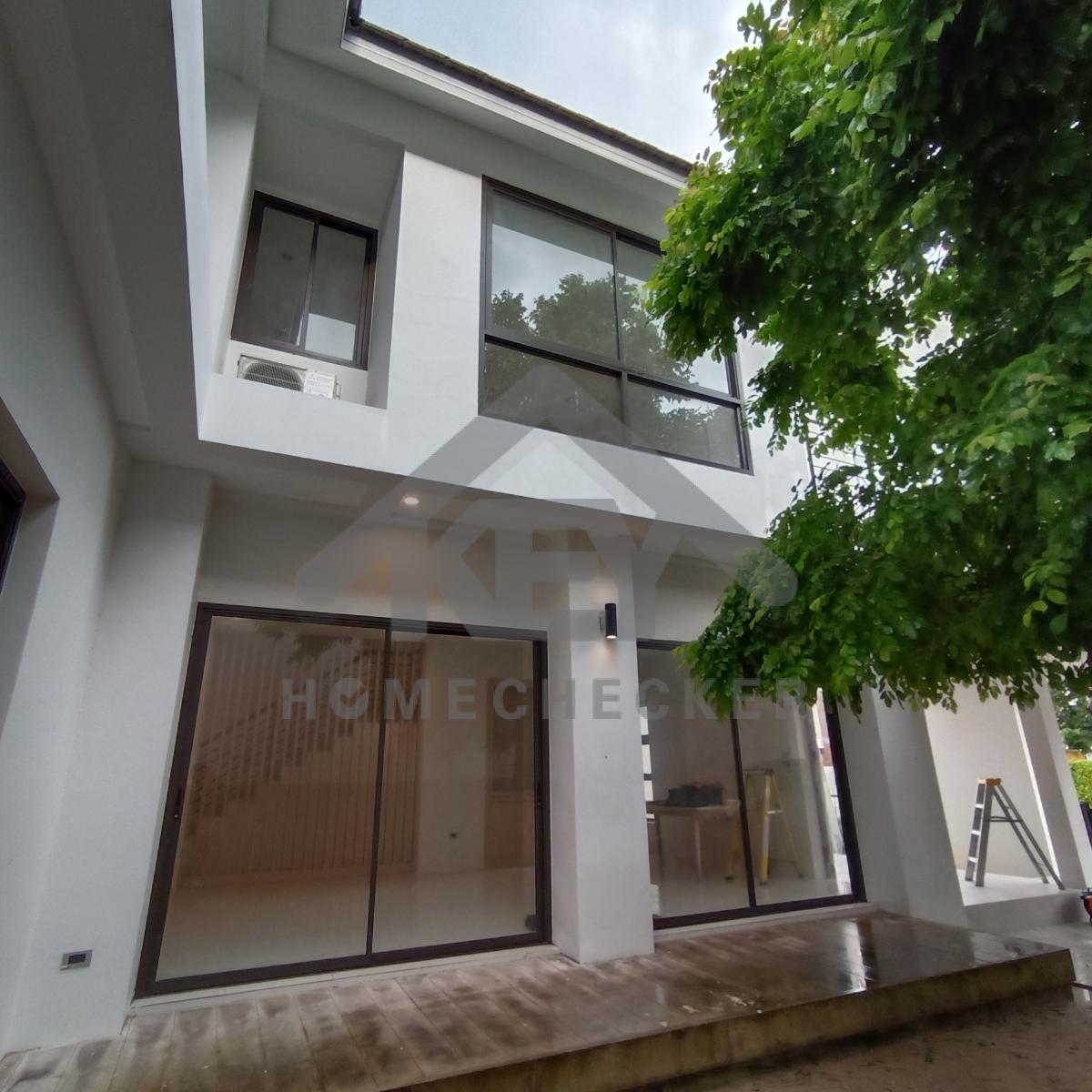 งานภูมิทัศน์และพื้นที่ภายนอกบ้าน