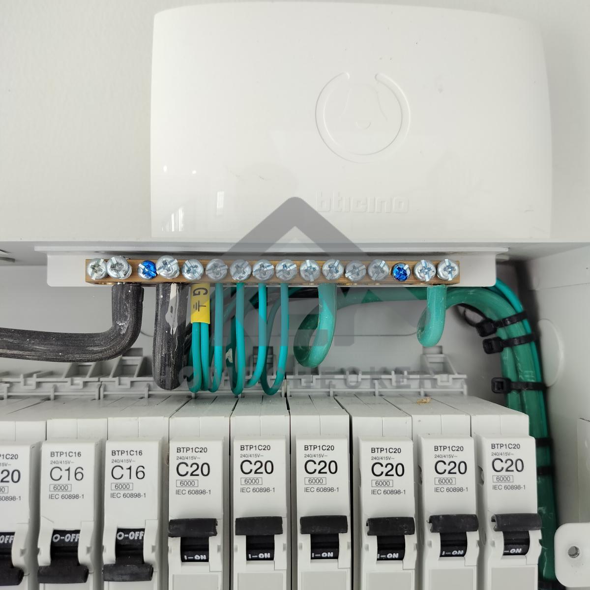 งานไฟฟ้าและระบบความปลอดภัย