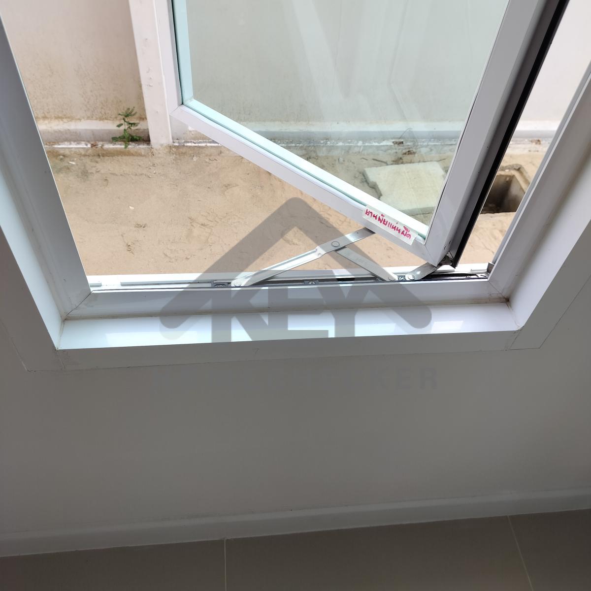 งานห้องโถง ห้องนั่งเล่น