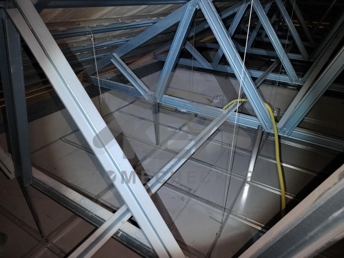 งานฝ้าชายคาและโครงฝ้า