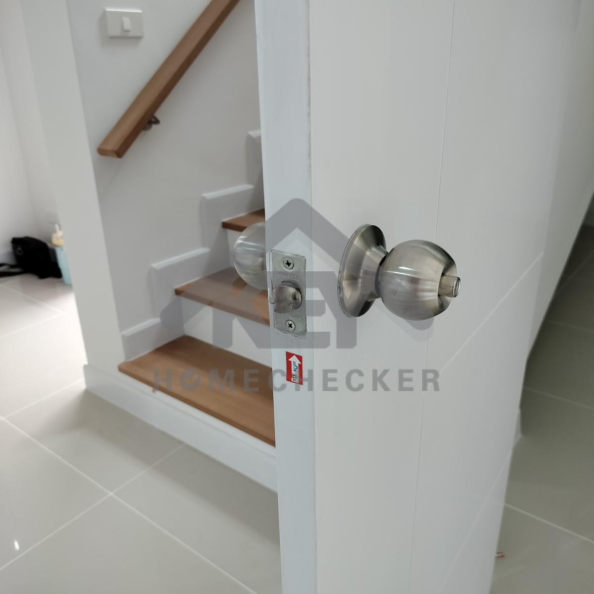 งานห้องโถง ห้องนั่งเล่น