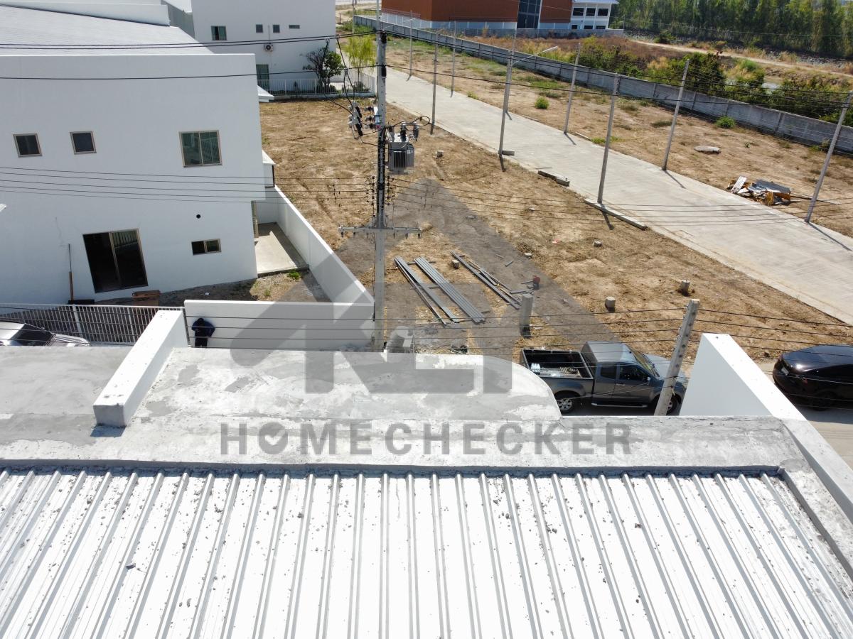 งานตรวจสอบหลังคา